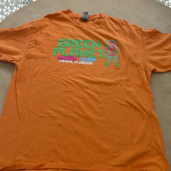 Graphic tee - Picture 1 of 6